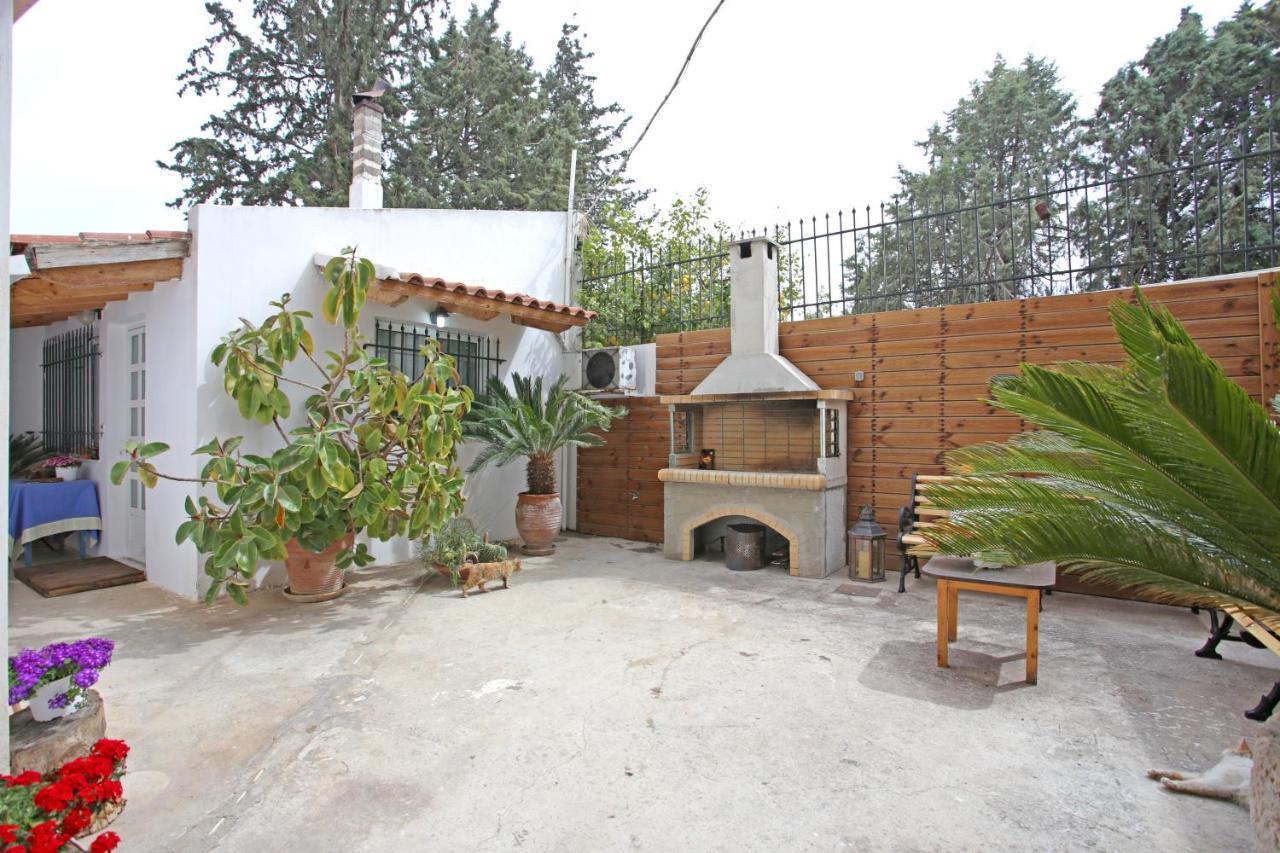 House Near The Athens Airport, Spata. Ngoại thất bức ảnh